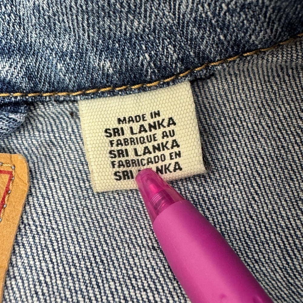 Levis Girls XL Trucker Denim Jacket - Picture 7 of 10